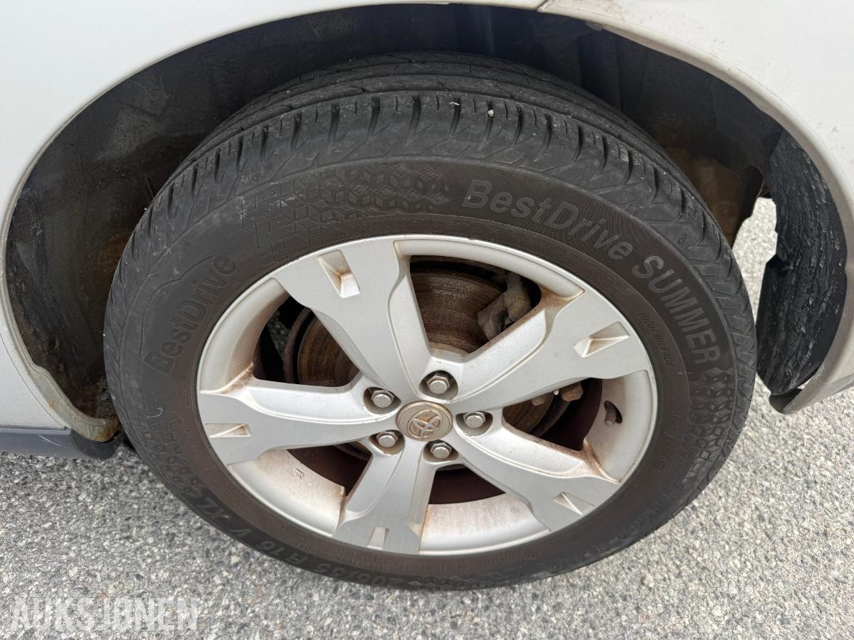 2010 Toyota URBAN CRUISER 1.4-90 D 4WD, 201789km.