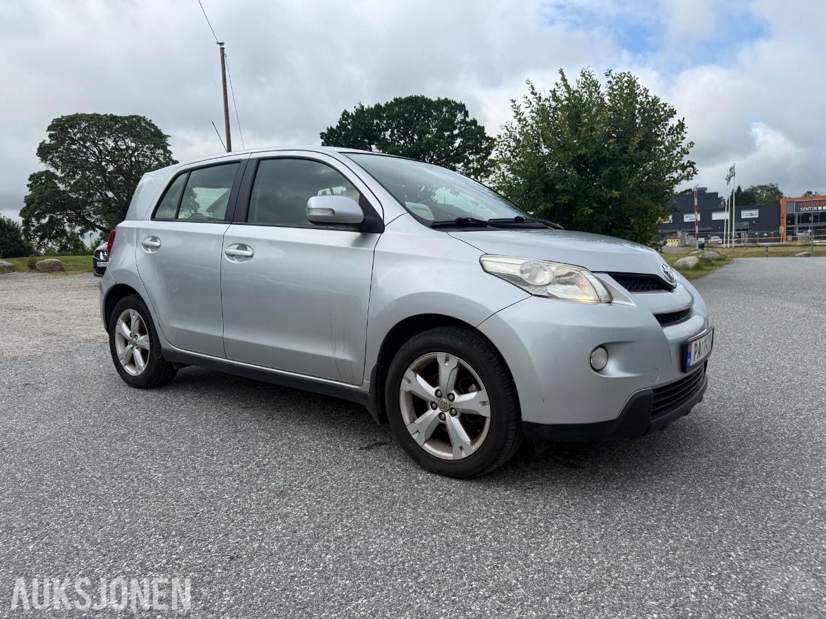 2010 Toyota URBAN CRUISER 1.4-90 D 4WD, 201789km.