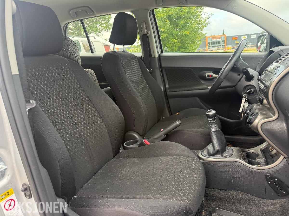 2010 Toyota URBAN CRUISER 1.4-90 D 4WD, 201789km.