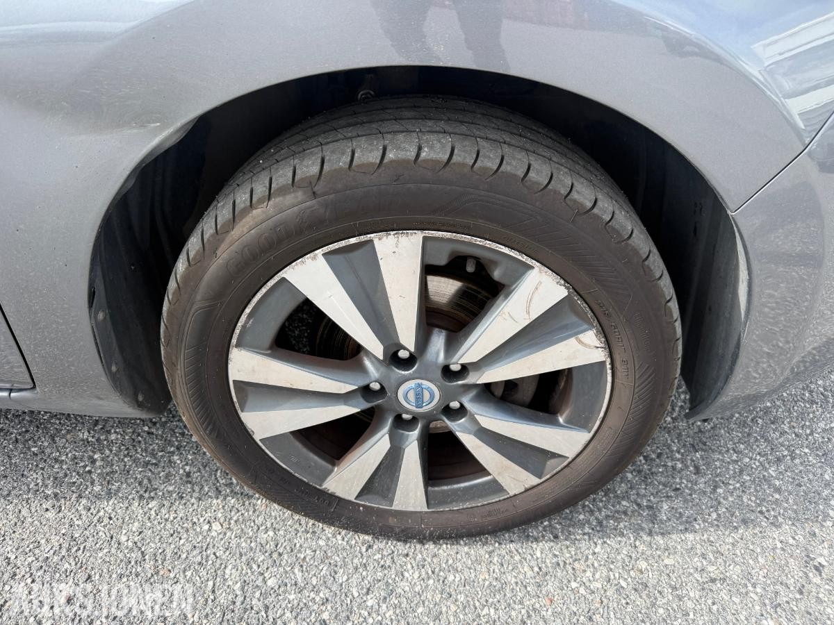 2014 Nissan LEAF 0KW, 115257km.