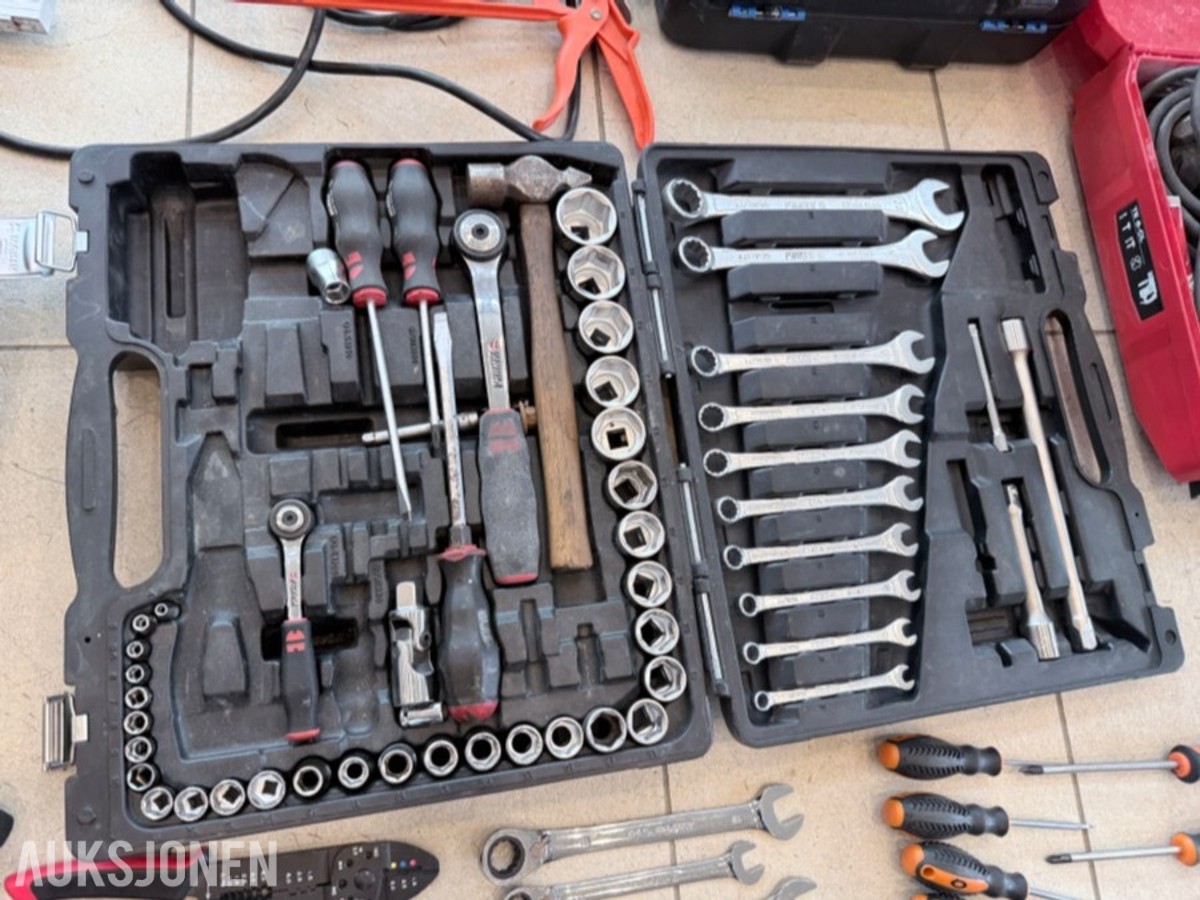 Verktøypakke med Hilti, Biltema og diverse håndverktøy