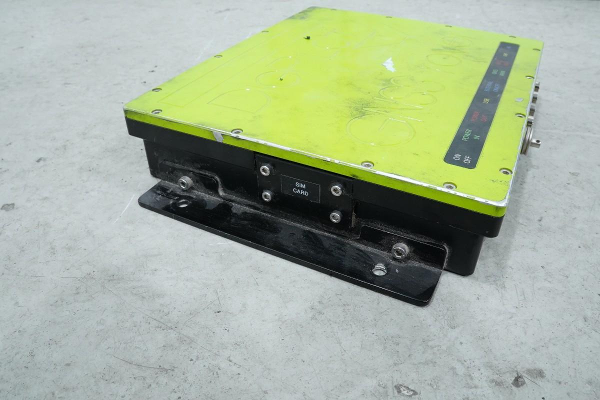 DigiPilot GNSS-2ST maskinstyringssystem med doble GNSS-antenner