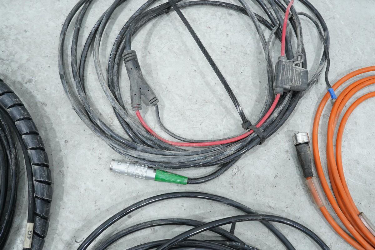 DigiPilot GNSS-2ST maskinstyringssystem med doble GNSS-antenner