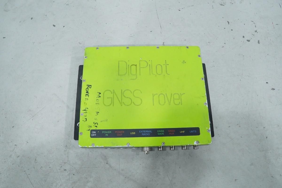 DigPilot GNSS-1ST maskinstyringssystem med 2 Topcon PG-A1 antenner