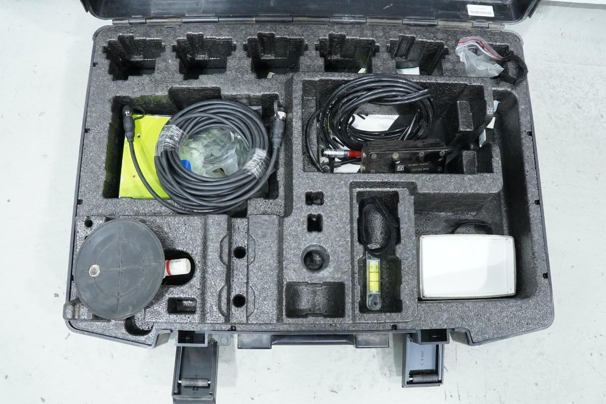 DigPilot GNSS-1ST maskinstyringssystem med 3 Septentrio GNSS-antenner