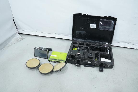 DigPilot GNSS-1ST maskinstyringssystem med 3 Septentrio GNSS-antenner