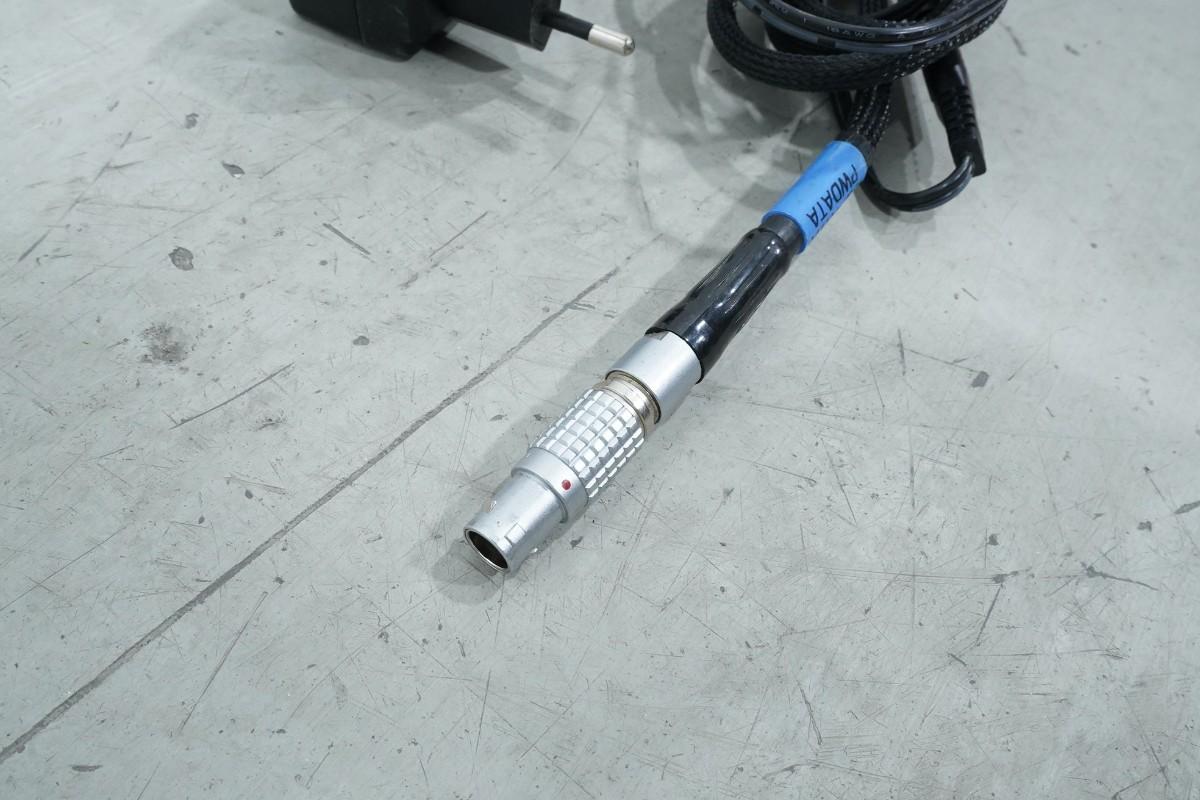Intuicom RTK Bridge-C3 GNSS/RTK kommunikasjonsutstyr med NovAtel antenne