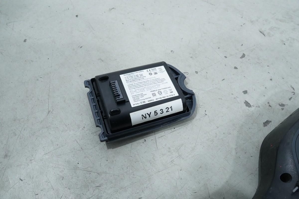 Trimble R10 og R2 GNSS-mottakere med TSC3 feltkontroller