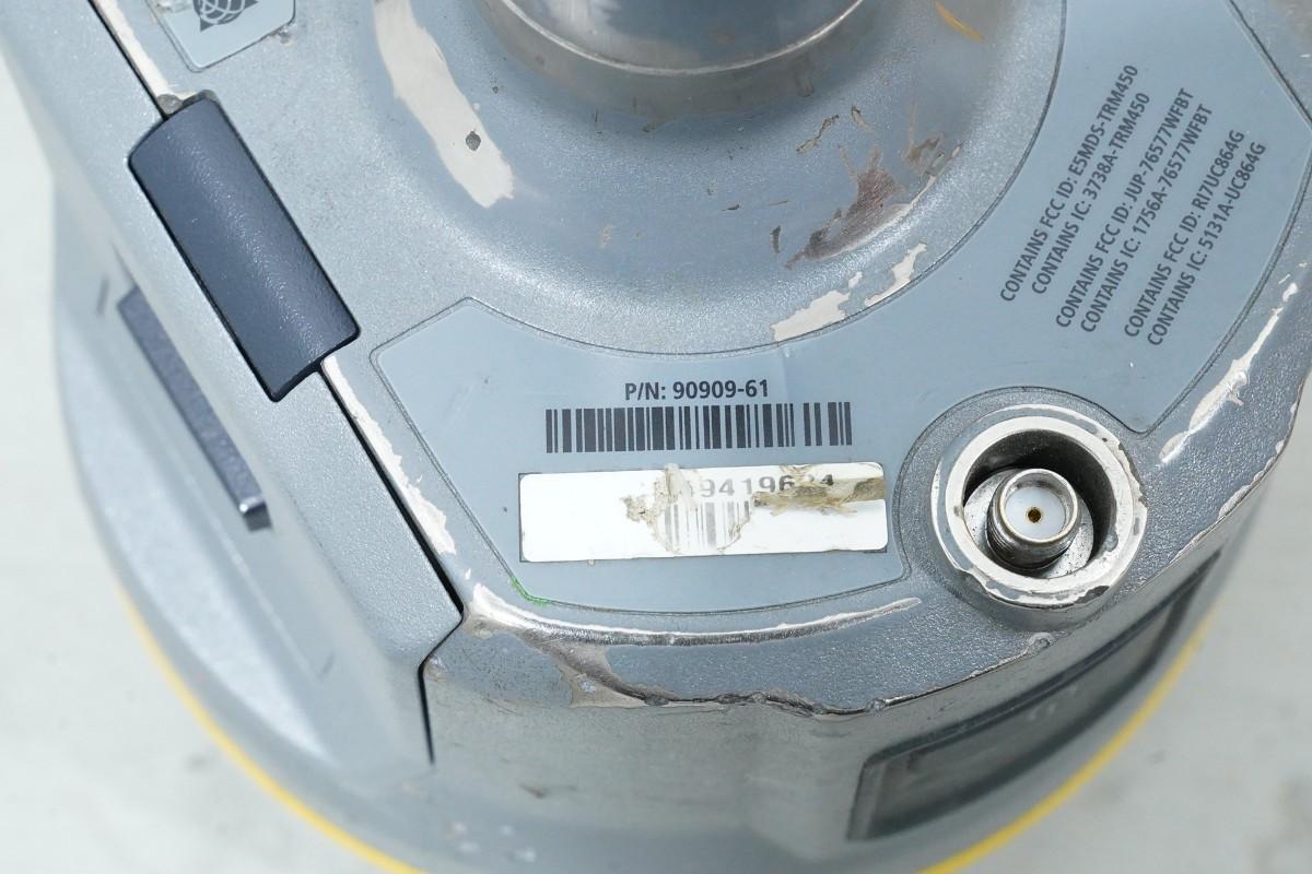 Trimble R10 og R2 GNSS-mottakere med TSC3 feltkontroller