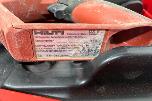 Parti med Hilti vinkelsliper, boltepistol, dispenser og borhammer