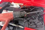 Parti med Hilti vinkelsliper, boltepistol, dispenser og borhammer