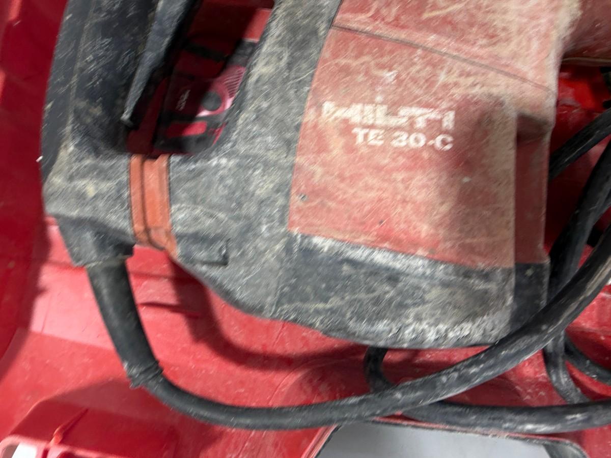 Parti Hilti elektroverktøy og festeverktøy med tilbehør