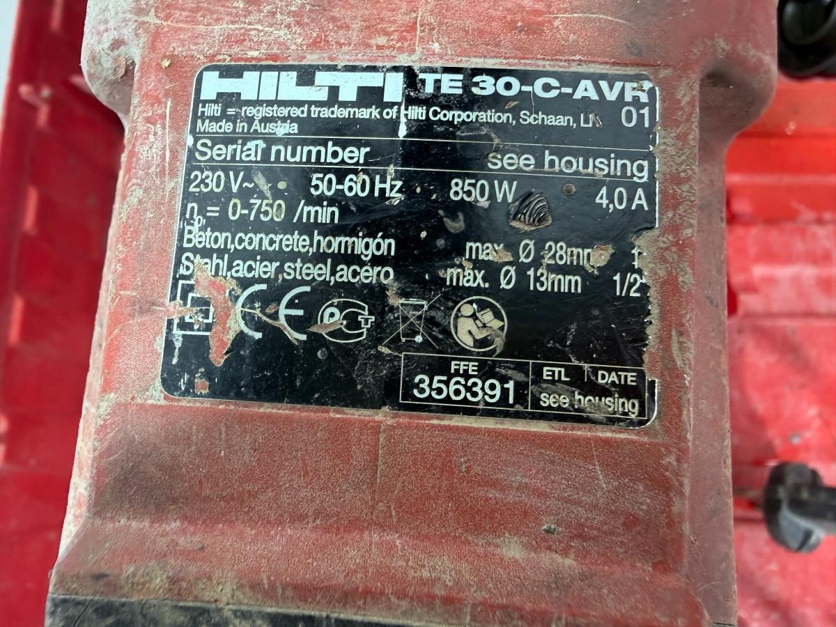 Parti Hilti elektroverktøy og festeverktøy med tilbehør