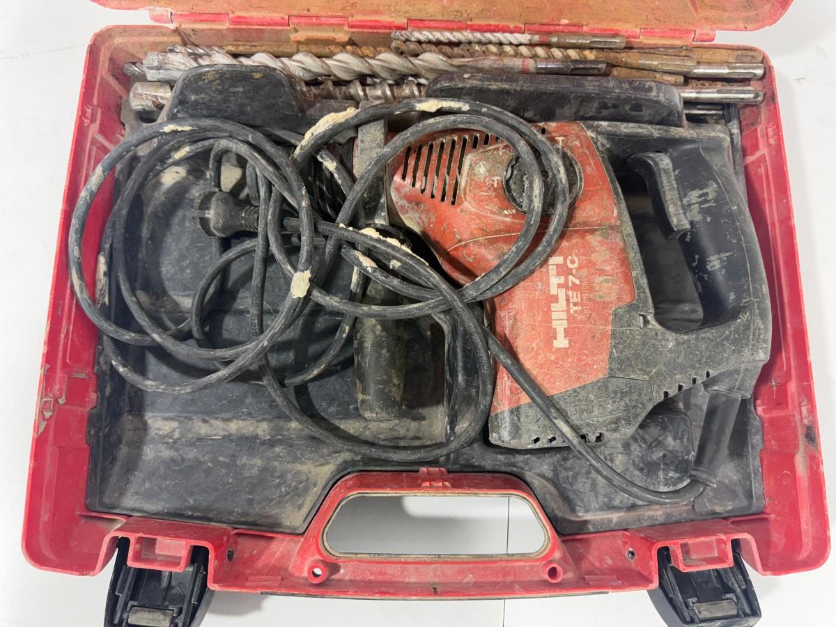 Parti Hilti elektroverktøy og festeverktøy med tilbehør