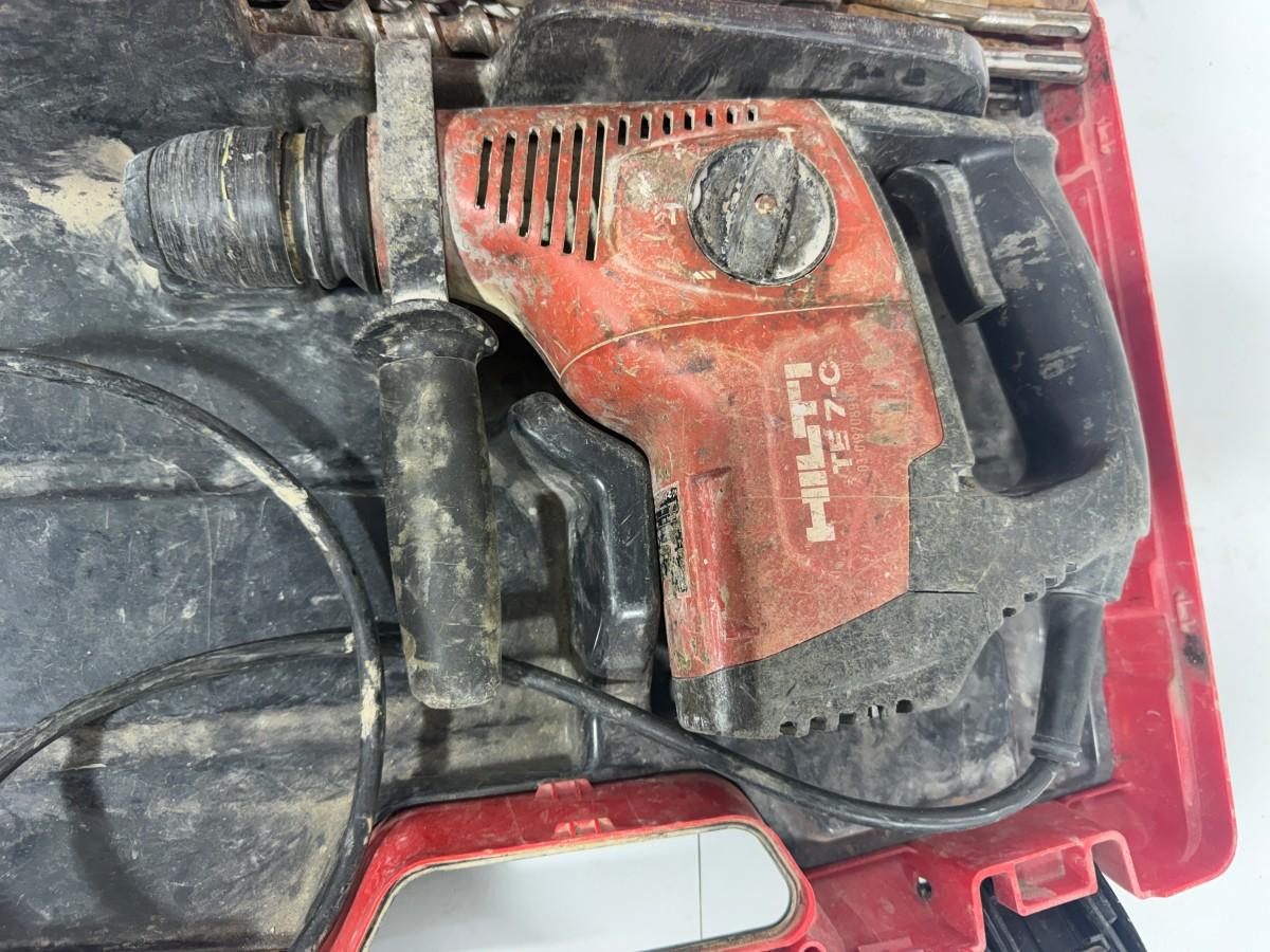 Parti Hilti elektroverktøy og festeverktøy med tilbehør