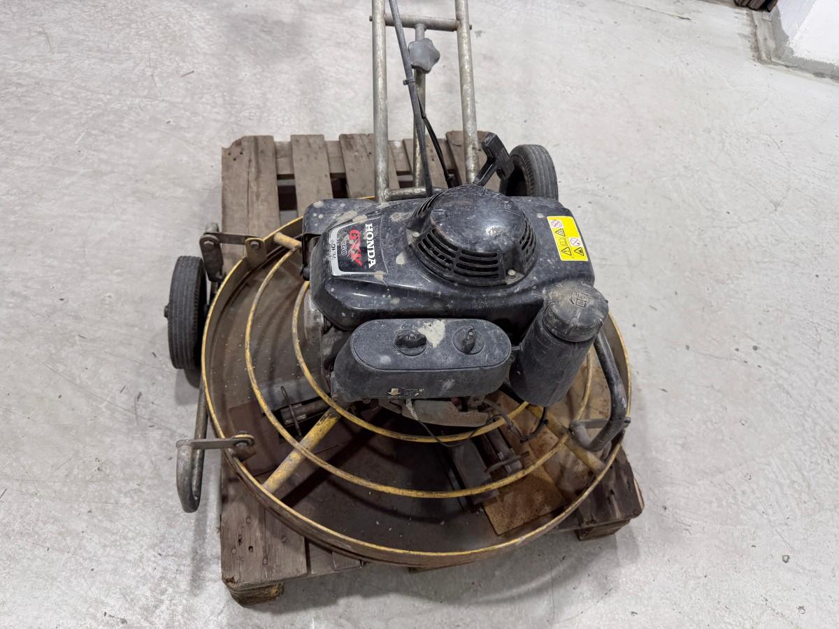 Svedala Dynapac BG 33 G glattemaskin med Honda GXV160