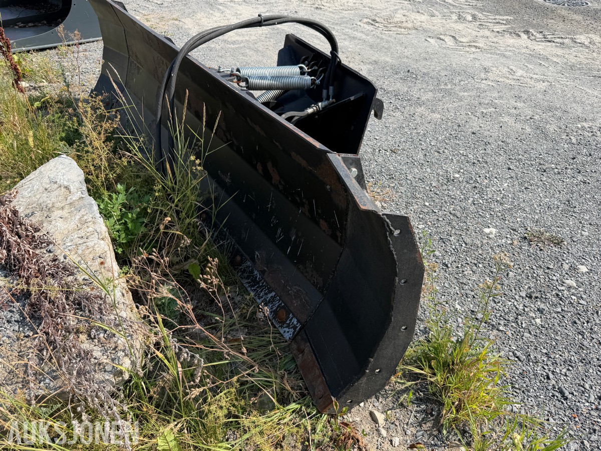 Kellfri SP250T Skjær / Snøplog – 250 cm – Hydraulisk diagonalplog