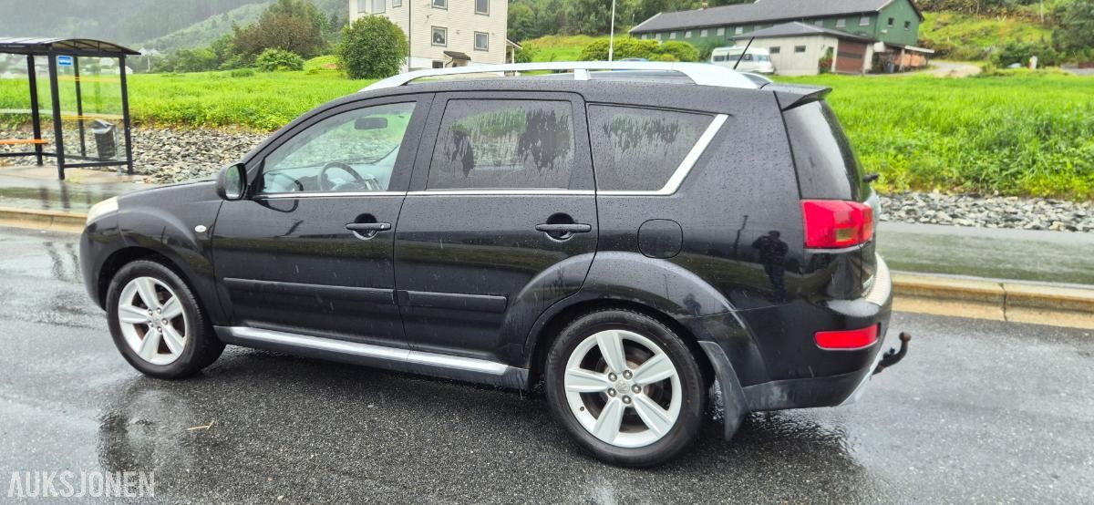 2007 Peugeot 4007 2.2 156hk 4X4 ryggekamera skinnseter 7 seter hengerfeste
