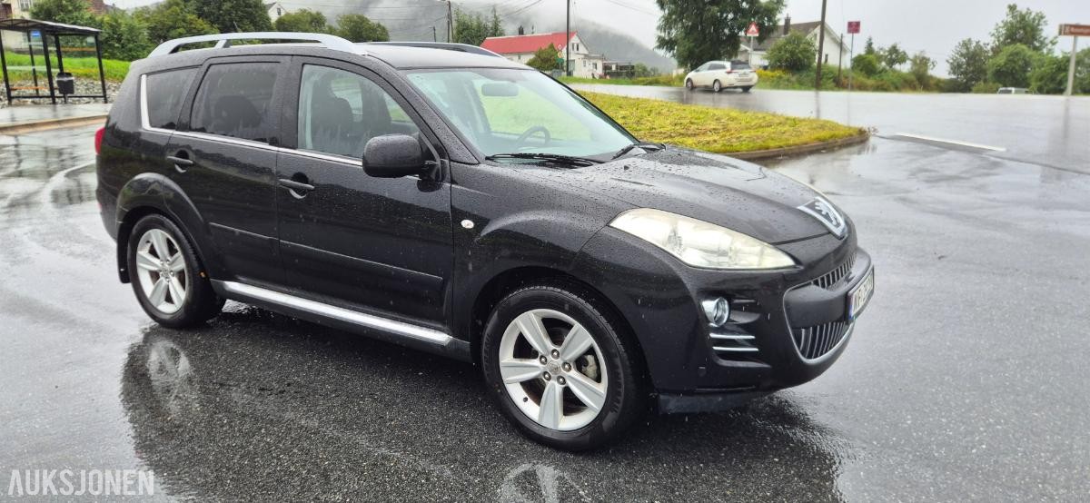 2007 Peugeot 4007 2.2 156hk 4X4 ryggekamera skinnseter 7 seter hengerfeste