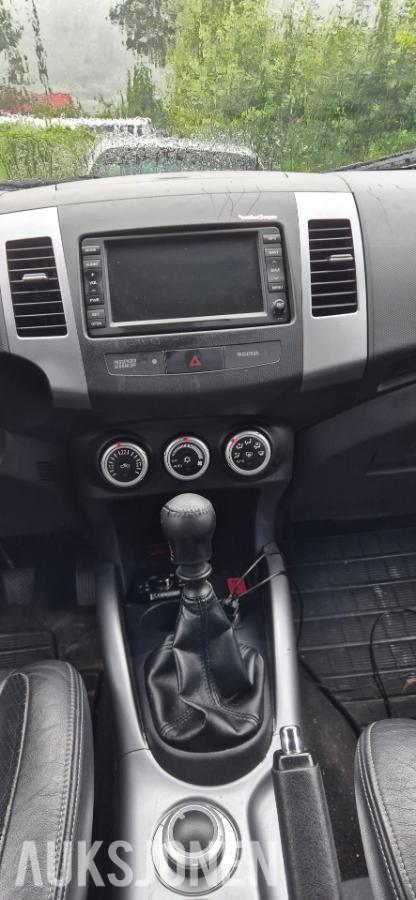 2007 Peugeot 4007 2.2 156hk 4X4 ryggekamera skinnseter 7 seter hengerfeste