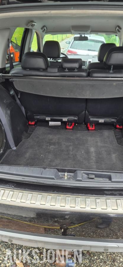 2007 Peugeot 4007 2.2 156hk 4X4 ryggekamera skinnseter 7 seter hengerfeste