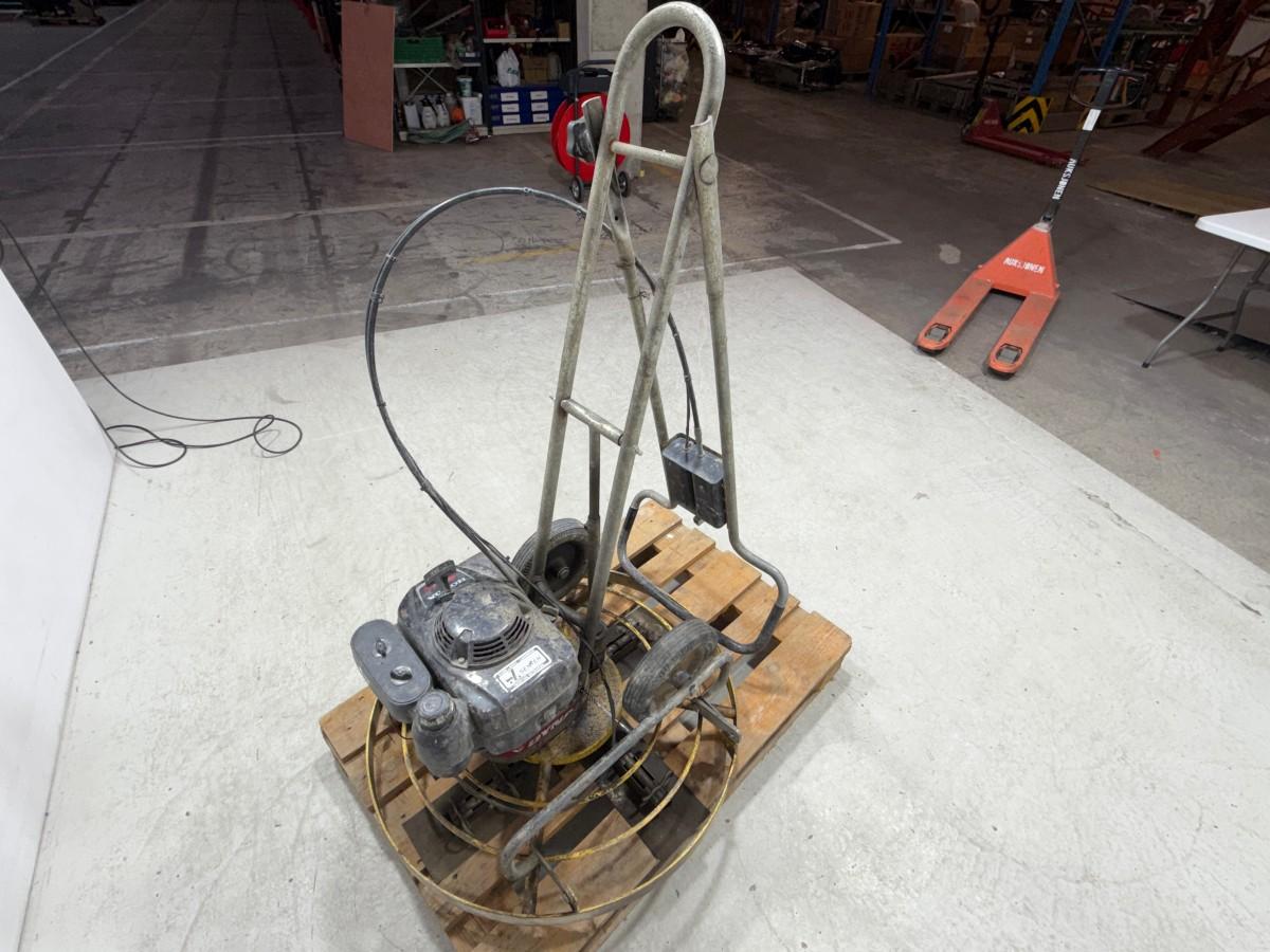 Svedala Dynapac BG39 betongglatter med Honda bensinmotor