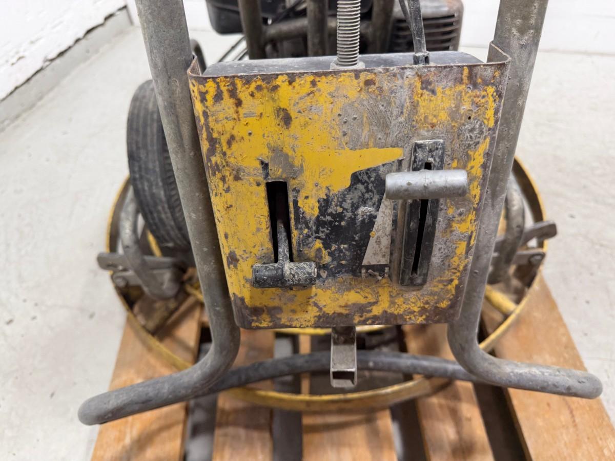 Svedala Dynapac BG39 betongglatter med Honda bensinmotor
