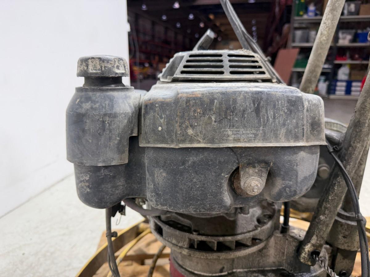 Svedala Dynapac BG39 betongglatter med Honda bensinmotor