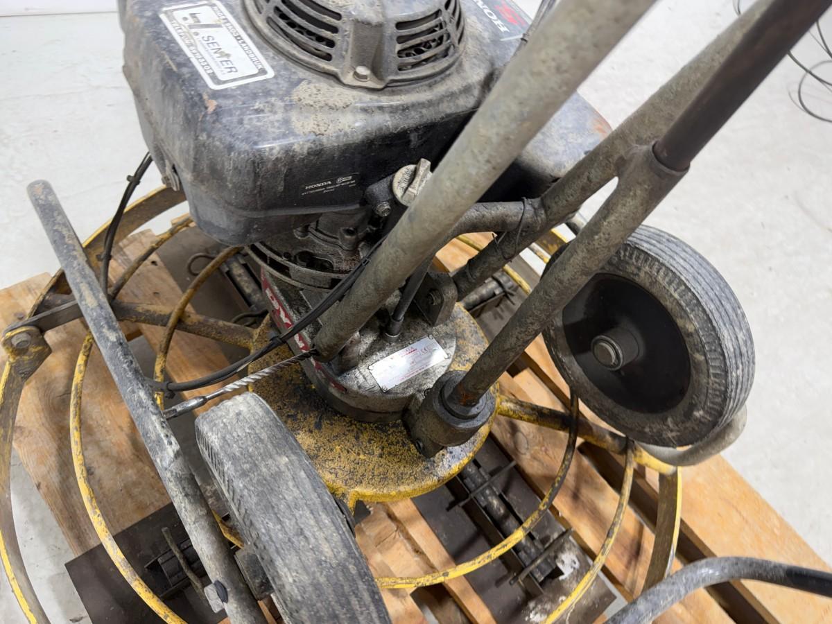 Svedala Dynapac BG39 betongglatter med Honda bensinmotor