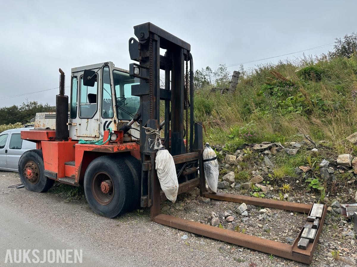 1982 Kalmar LMV 8-600 Gaffeltruck | 8 tonn | Lange gafler