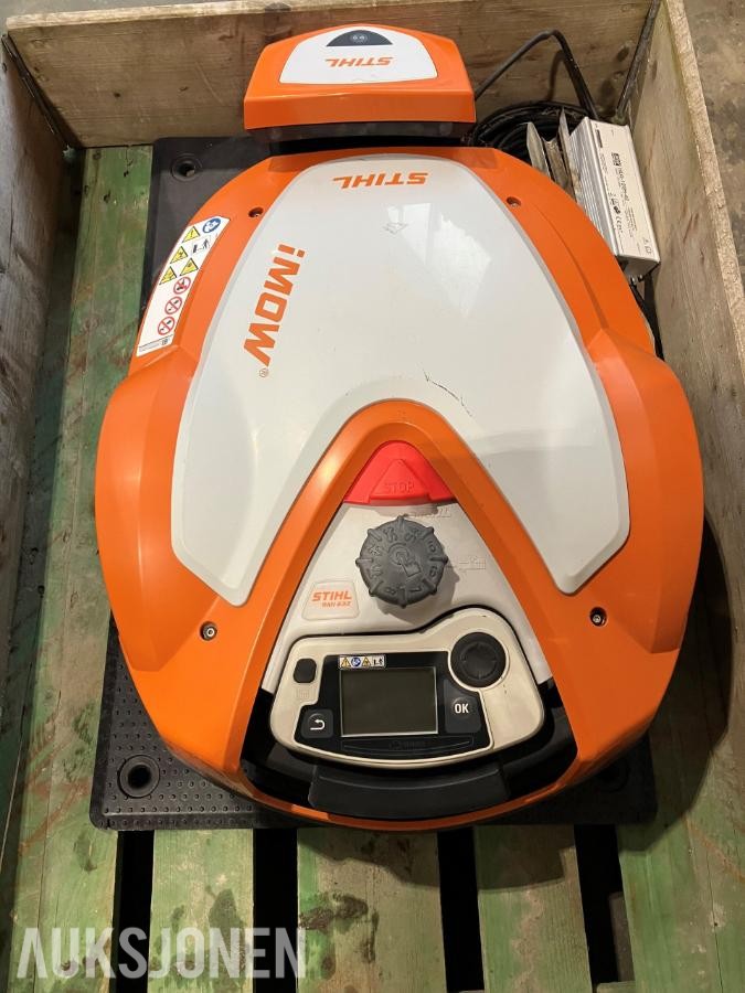 2021 STIHL iMOW RMI 632 - Robotklipper med ladestasjon
