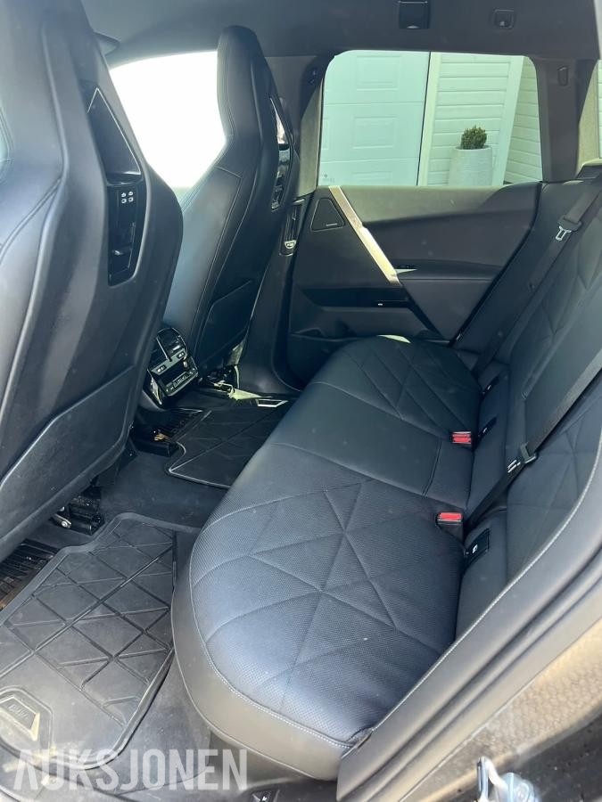 2023 BMW iX xDrive 40 HENGERFESTE HEAD-UP KAMERA SERVICEAVTALE