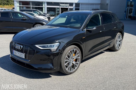 2019 Audi e-tron, 55 quattro - MYE UTSTYR - BLACK EDITION, 95000km