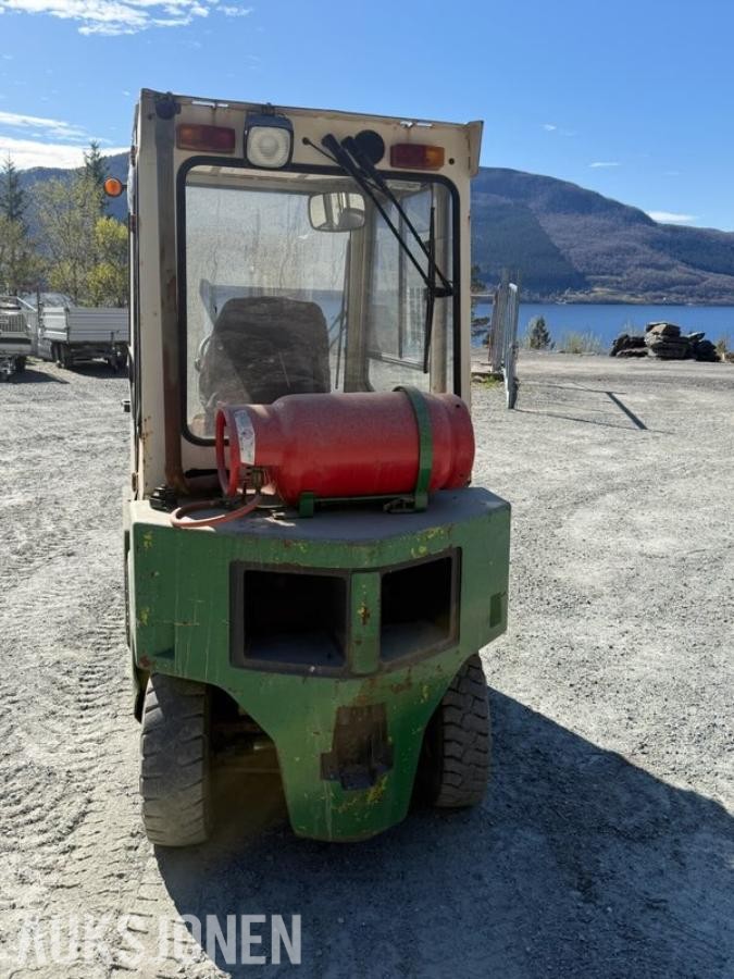 Truck - Clark GPM25L - IKKE MVA