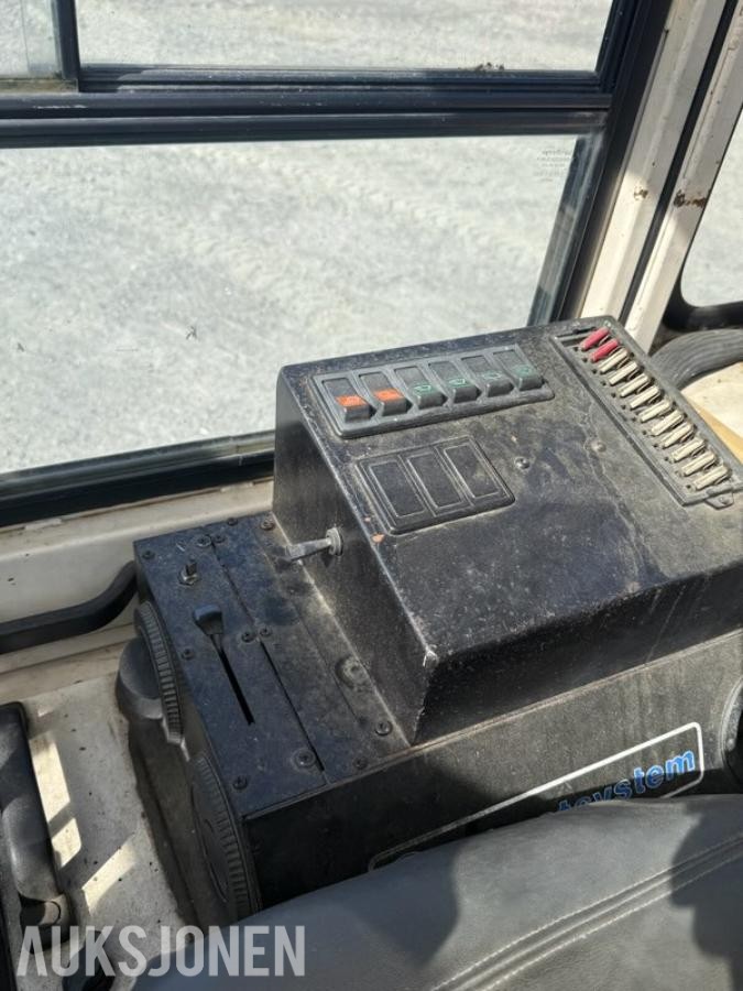Truck - Clark GPM25L - IKKE MVA