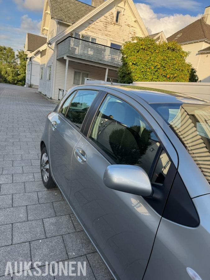 2007 Toyota Yaris 1.3 87hk AUTOMAT  LAV KM  77000km s+v dekk