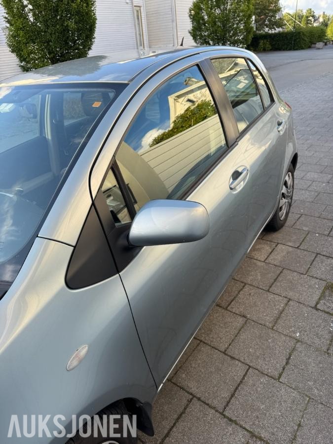 2007 Toyota Yaris 1.3 87hk AUTOMAT  LAV KM  77000km s+v dekk