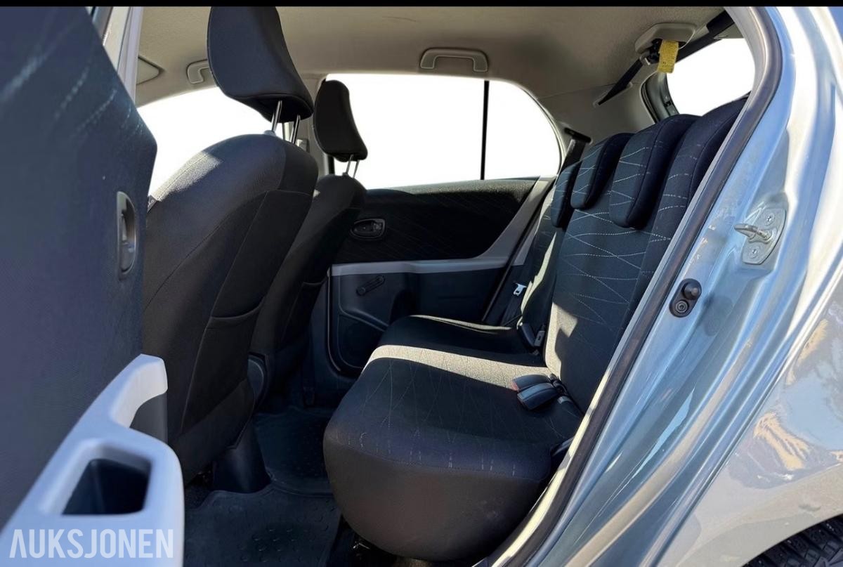 2007 Toyota Yaris 1.3 87hk AUTOMAT  LAV KM  77000km s+v dekk