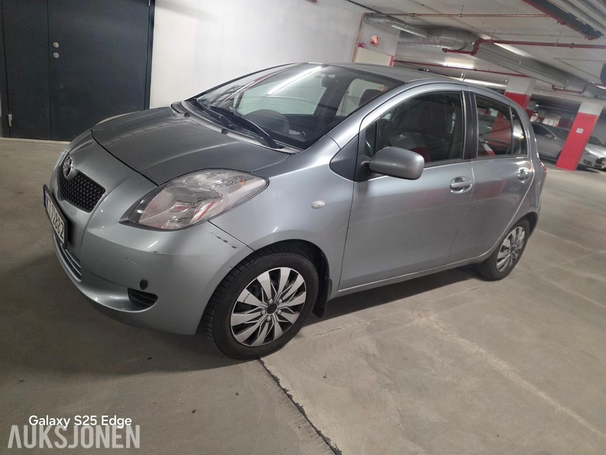 2007 Toyota Yaris 1.3 87hk AUTOMAT  LAV KM  77000km s+v dekk