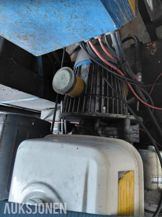 2005 Nilfisk Alto dieseldrevet høytrykksvasker