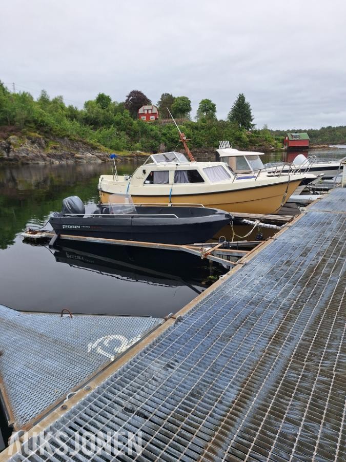 1979 Viksund 27 columbi med 54hk ford/sabb