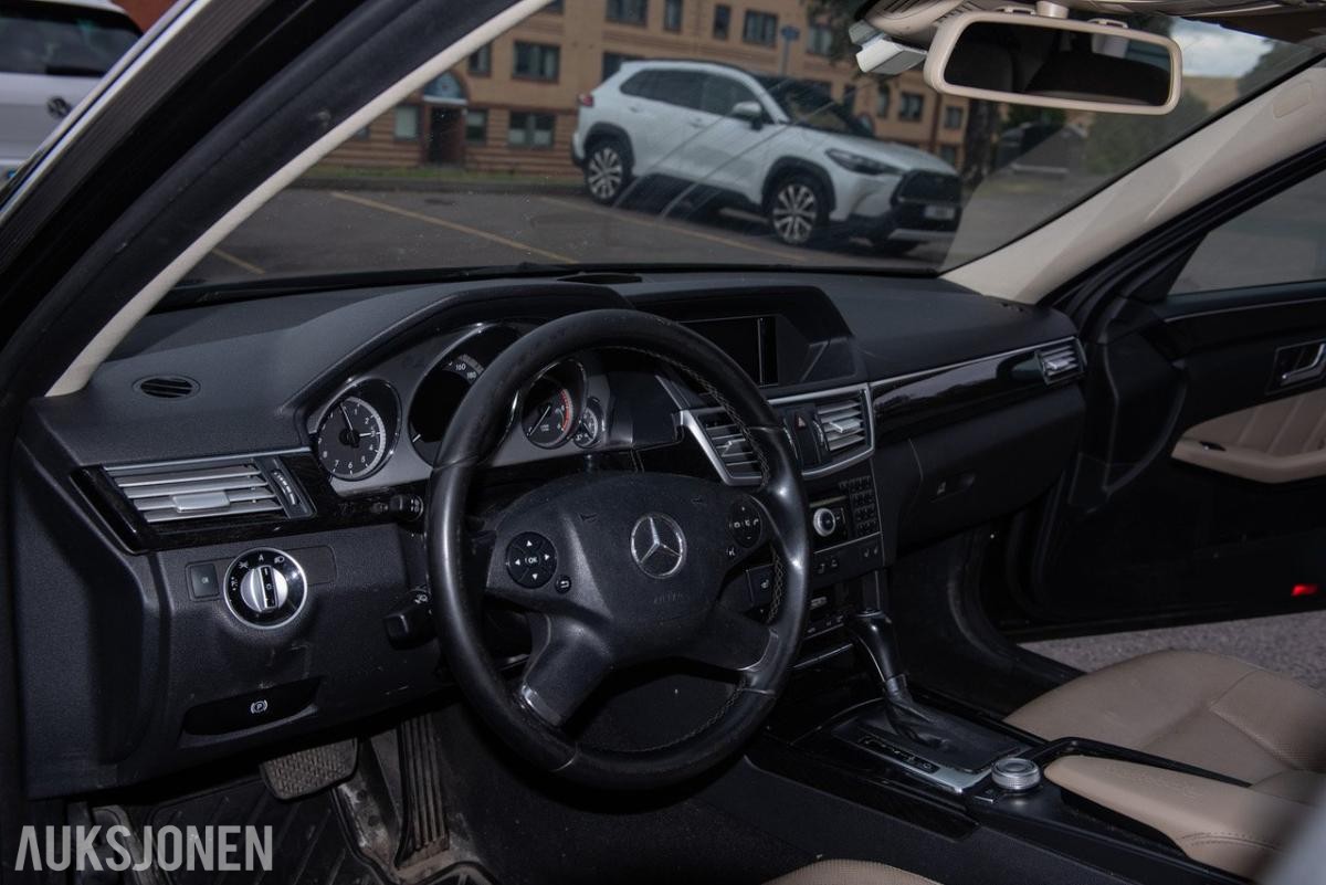 2011 Mercedes-Benz E220 CDI W212 2.1 170HK Automat, reparasjonsobjekt