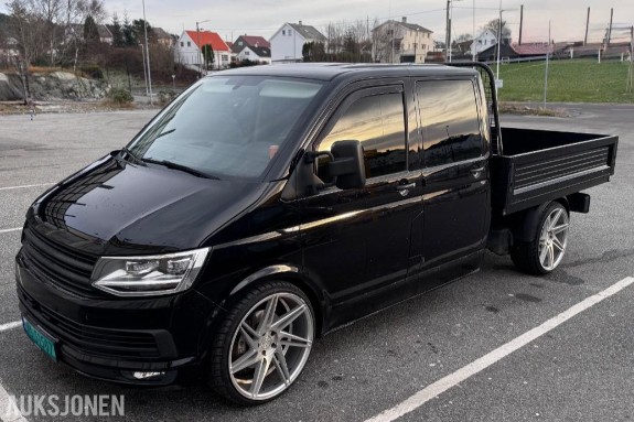 2017 Volkswagen Transporter 2,0TDI 204 hk 4Motion Automat Dobbeltkabin Pick-up 138 500 km