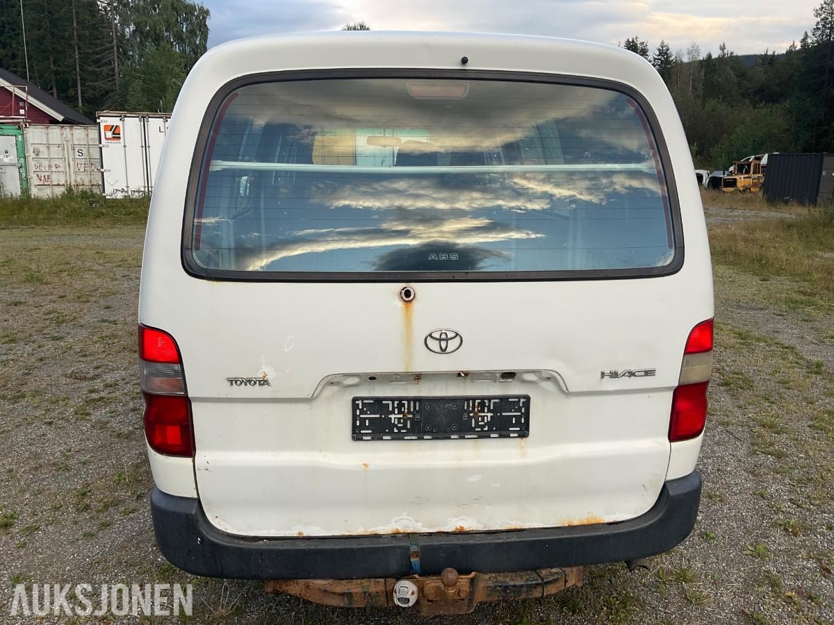 2007 Toyota HiAce 4 WD 117 hk D4d 245542km