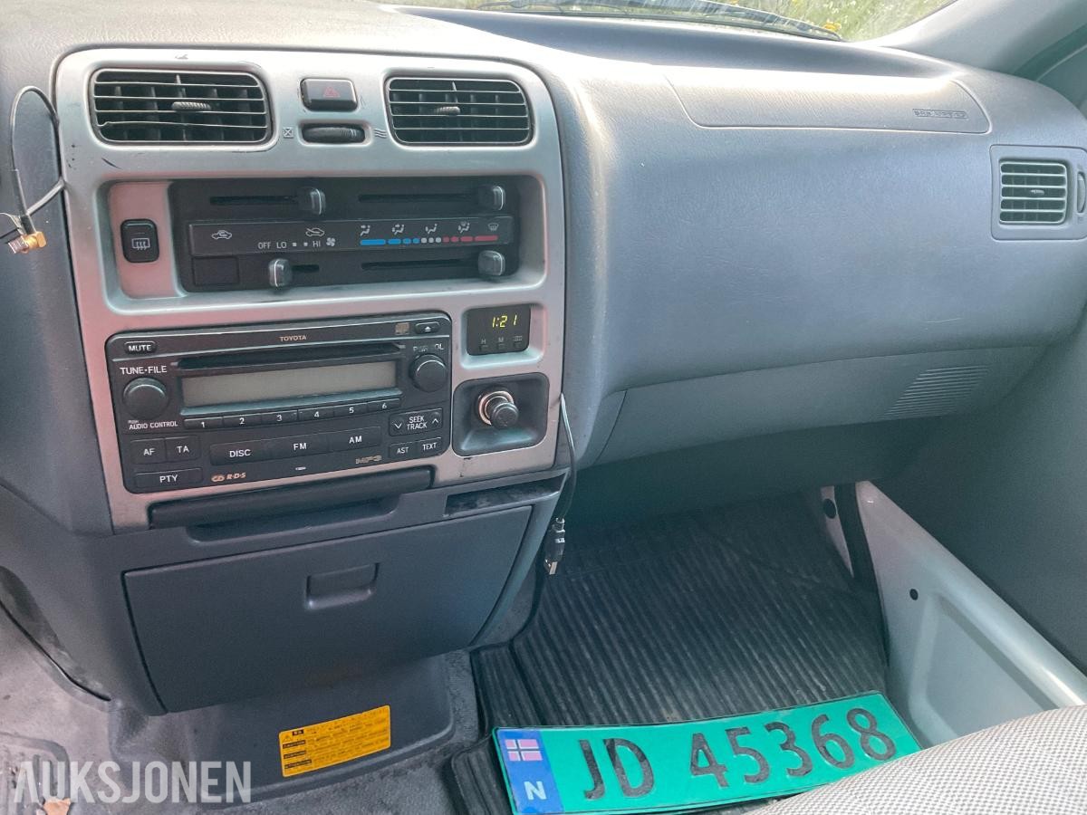 2007 Toyota HiAce 4 WD 117 hk D4d 245542km