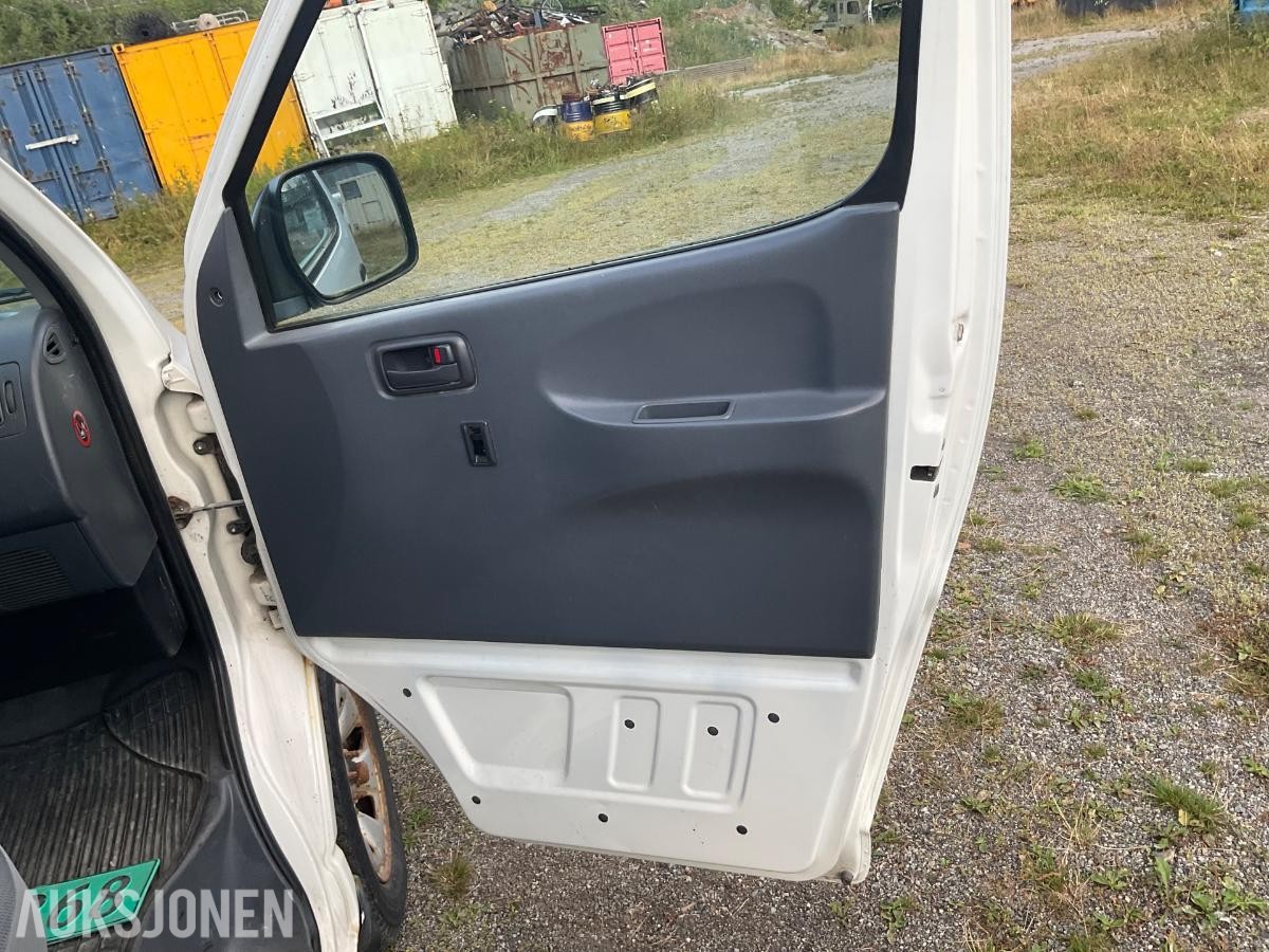 2007 Toyota HiAce 4 WD 117 hk D4d 245542km
