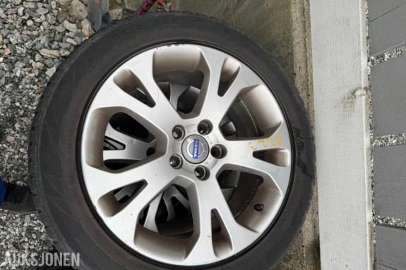 Volvo orginal felger med dekk - 5x105- 215