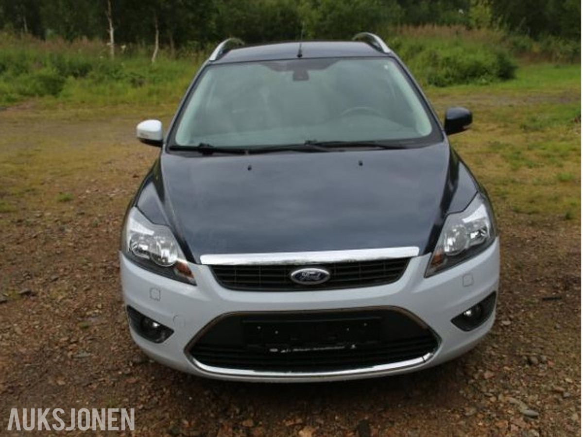 2010 Ford Focus 1.6 Bensin 109hk Cruisekontroll S+V dekk