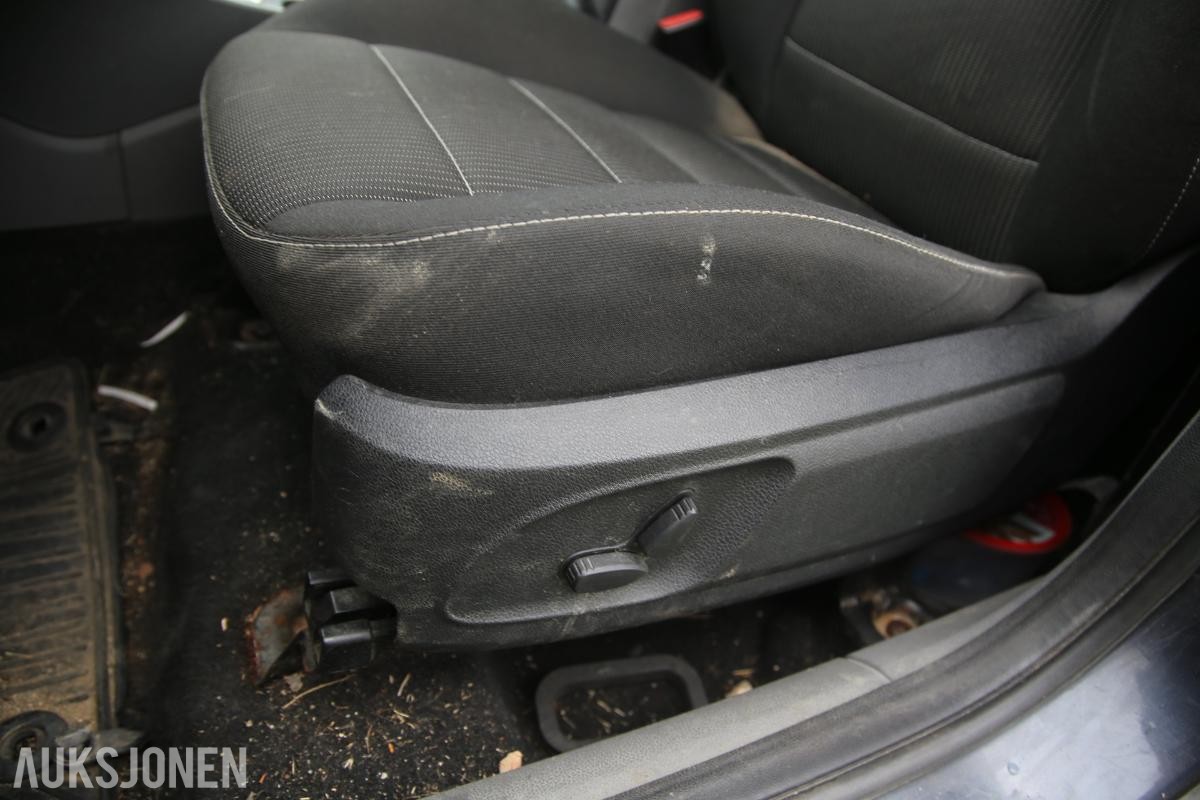 2010 Ford Focus 1.6 Bensin 109hk Cruisekontroll S+V dekk