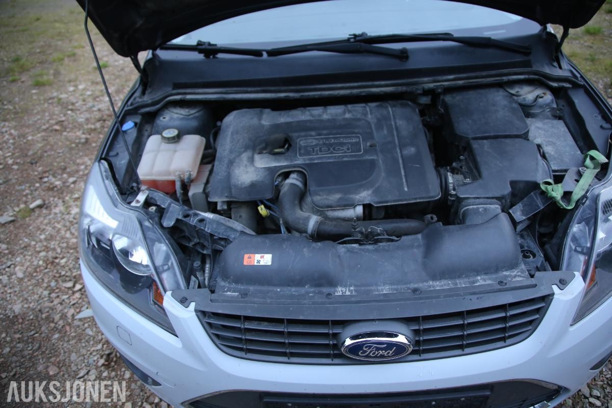 2010 Ford Focus 1.6 Bensin 109hk Cruisekontroll S+V dekk